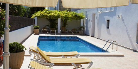 Hotel Villa Singala ปอร์ต เด โปเญนซา ภายนอก รูปภาพ